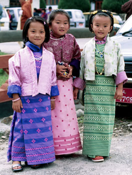 Thimphu Girls Dressed Up Bhutan Travel